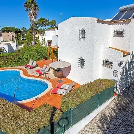 Sleeps 6 With Pool Air Con And Wifi ヴィラ *